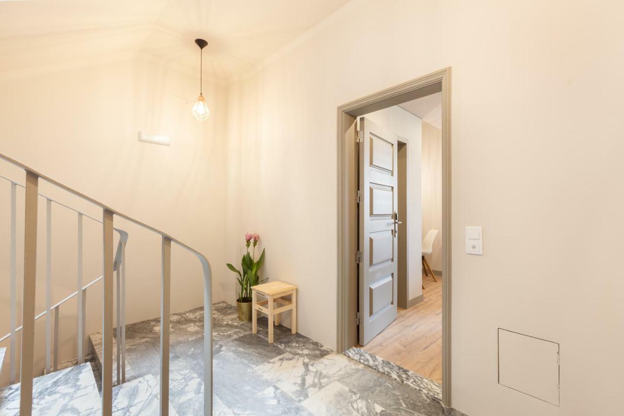 Sendme2Portugal: Santa Catarina Apartment Porto Luaran gambar