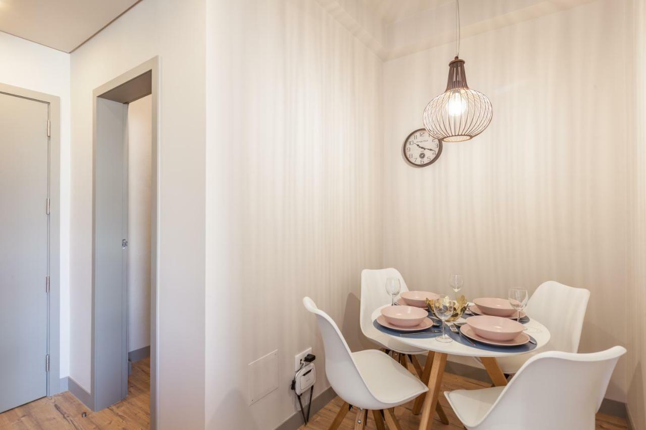 Sendme2Portugal: Santa Catarina Apartment Porto Luaran gambar