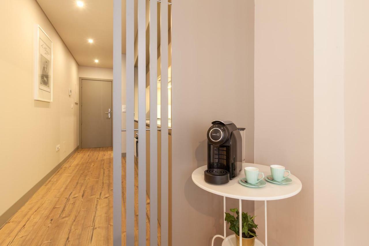 Sendme2Portugal: Santa Catarina Apartment Porto Luaran gambar