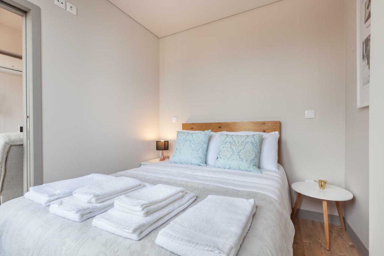 Sendme2Portugal: Santa Catarina Apartment Porto Luaran gambar